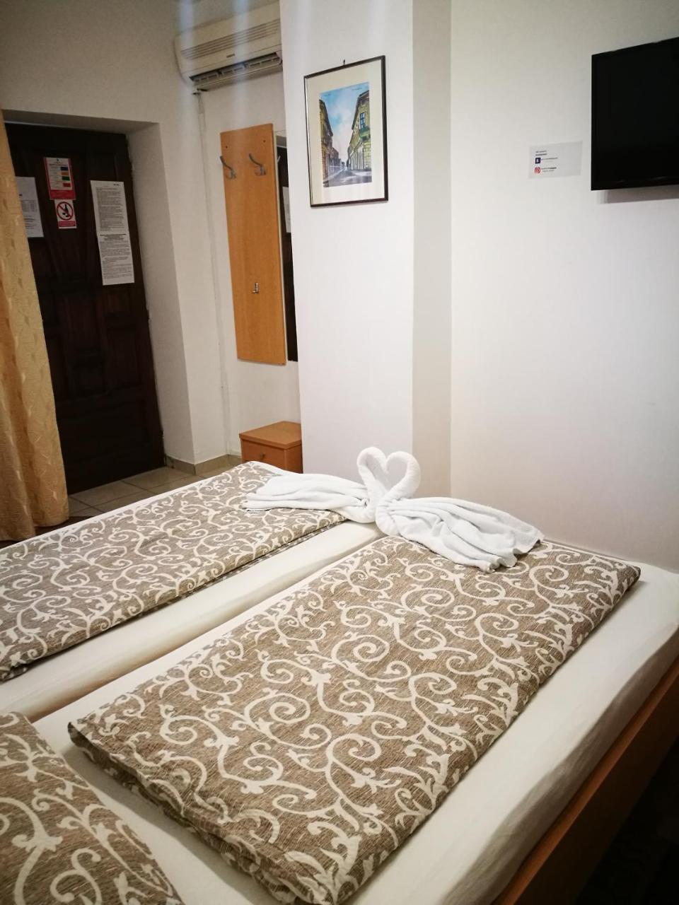 Rooms Aracic Slavonski Brod Eksteriør bilde